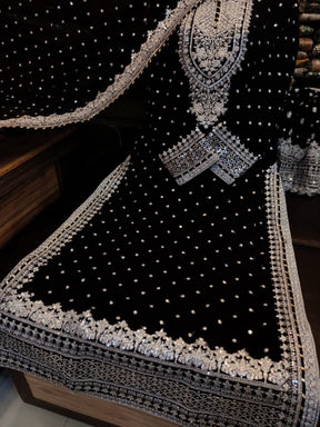 New Arrival Of Asim Jofa Long Shirt Ready to wear!&nbsp;